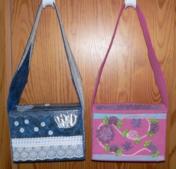 Twin purses